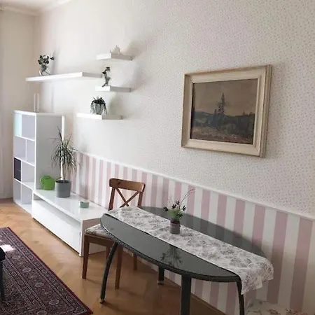 Vysehradska Apartamento Praga